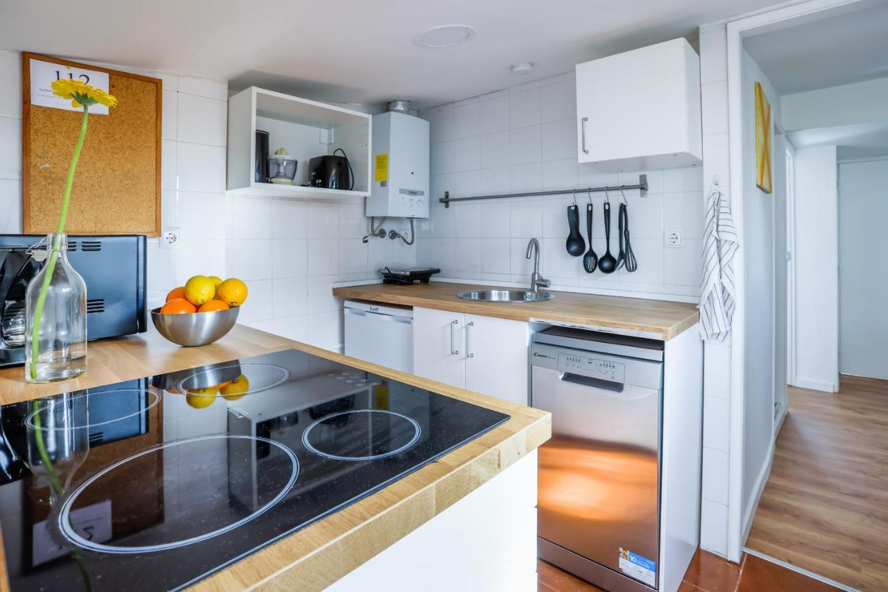 Cozy 3 Bedroom Apt In Lively Bairro Alto Lisboa Extérieur photo