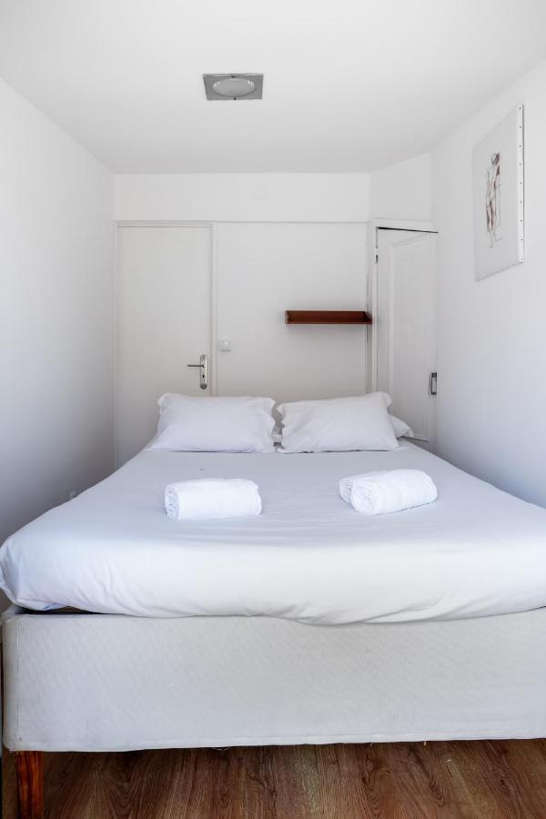 Cozy 3 Bedroom Apt In Lively Bairro Alto Lisboa Extérieur photo